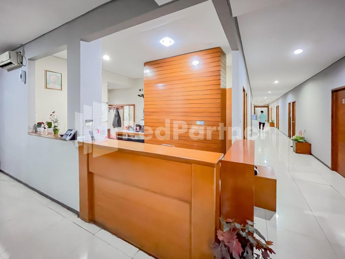Sang Surya Guesthouse Syariah Near Rs Hasan Sadikin Mitra Reddoorz Bandung Zewnętrze zdjęcie